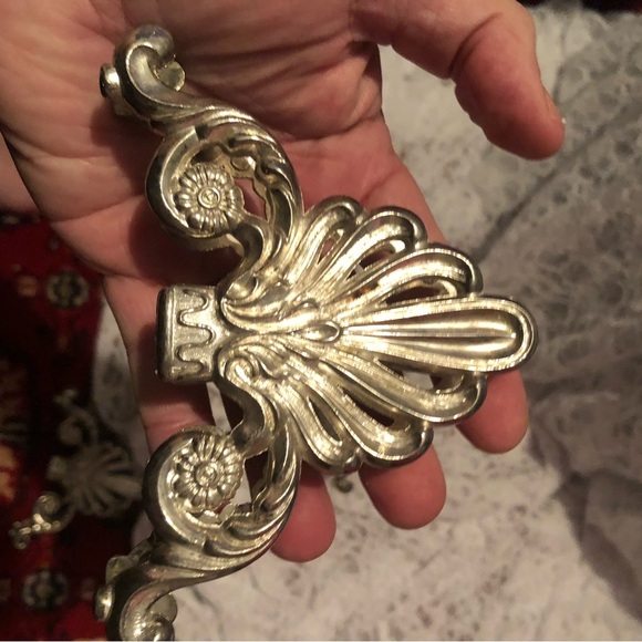 Vintage Elegance silver plated knife stand and two napkin holders - great shape. - Picture 6 of 9